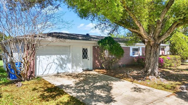 1601 LARK LANE, Brandon, FL 33510