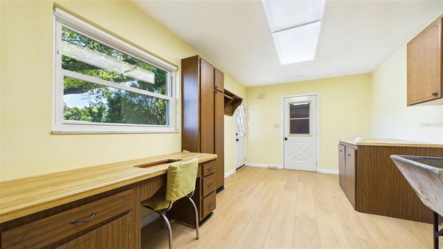 1601 LARK LANE, Brandon, FL 33510