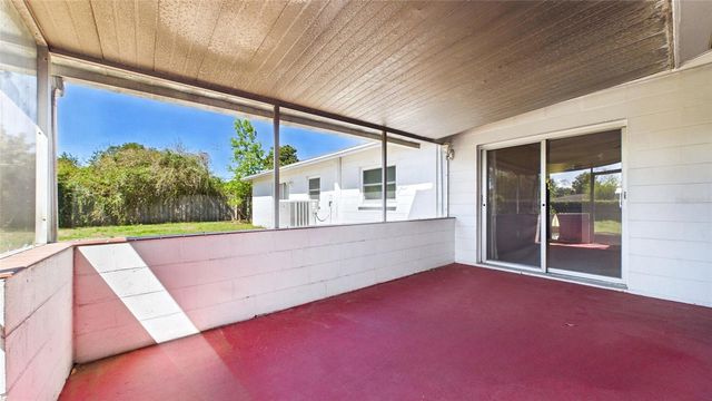 1601 LARK LANE, Brandon, FL 33510