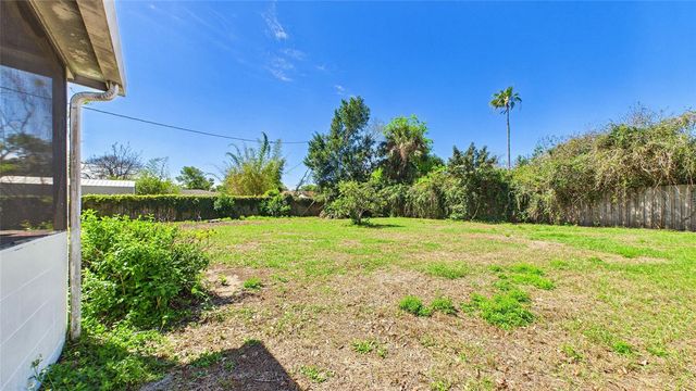 1601 LARK LANE, Brandon, FL 33510