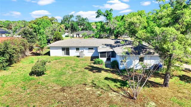 1601 LARK LANE, Brandon, FL 33510