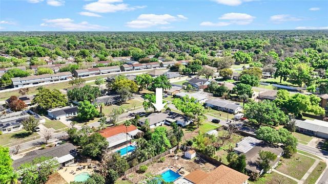 1601 LARK LANE, Brandon, FL 33510