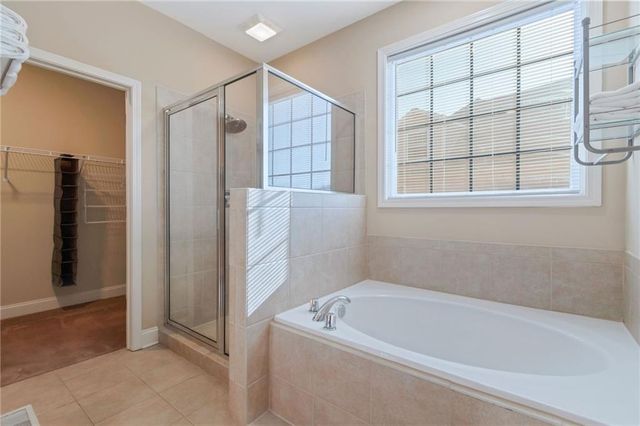6365 Aarons Way, Flowery Branch, GA 30542