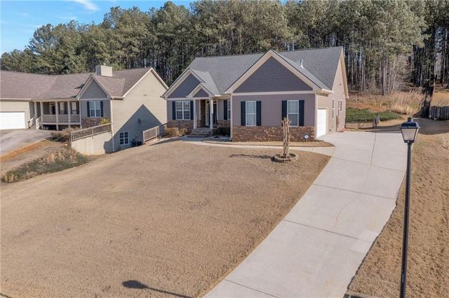 6365 Aarons Way, Flowery Branch, GA 30542
