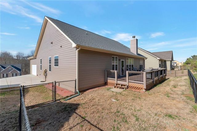 6365 Aarons Way, Flowery Branch, GA 30542