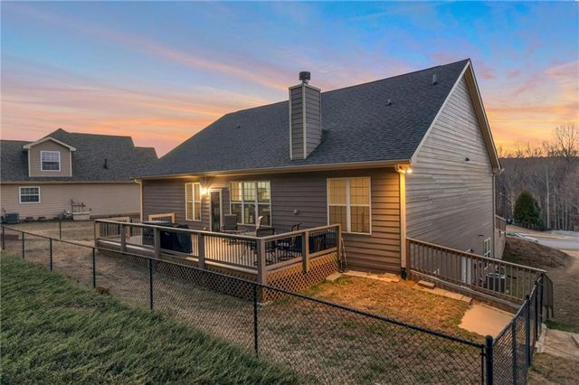 6365 Aarons Way, Flowery Branch, GA 30542