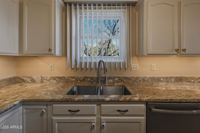 1276 LONE PINE DAM Road, Show Low, AZ 85901