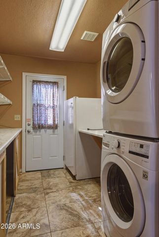 1276 LONE PINE DAM Road, Show Low, AZ 85901