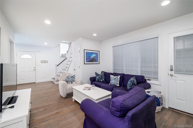 38 California Street HOUSE, Long Beach, NY 11561