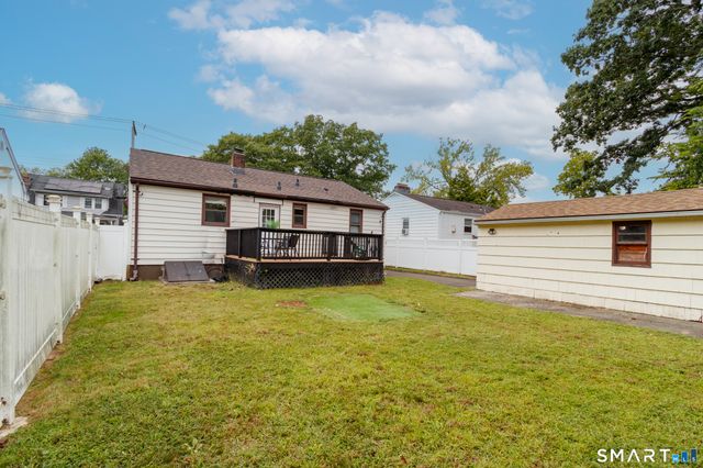 415 Painter Drive, West Haven, CT 06516