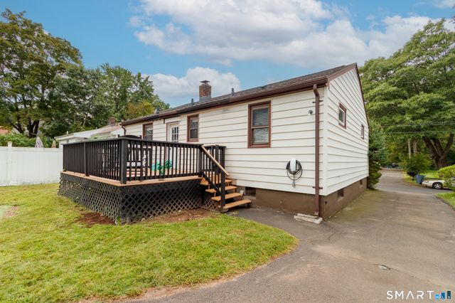 415 Painter Drive, West Haven, CT 06516