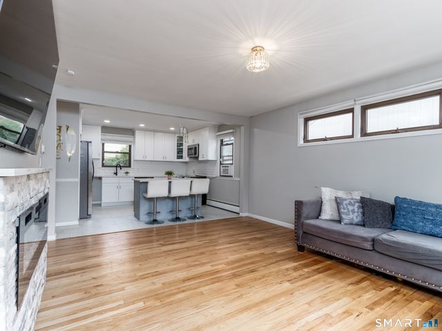 415 Painter Drive, West Haven, CT 06516