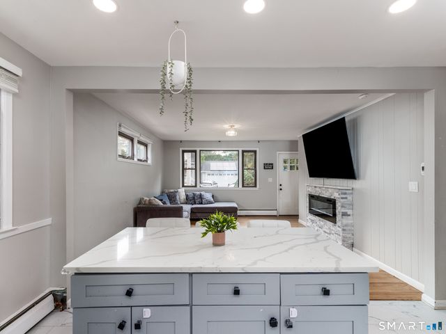 415 Painter Drive, West Haven, CT 06516
