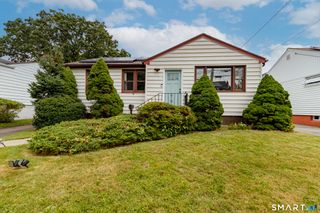 415 Painter Drive, West Haven, CT 06516