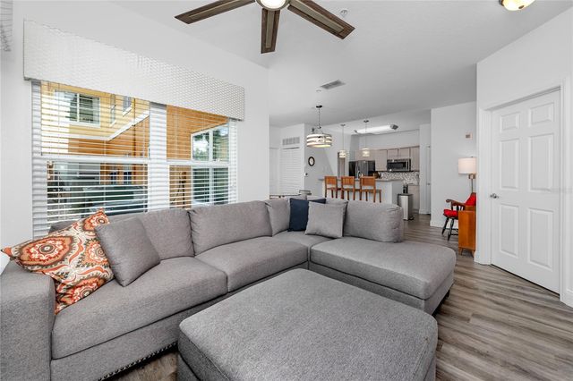 10764 70TH AVENUE 5104, Seminole, FL 33772