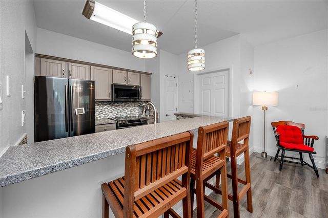 10764 70TH AVENUE 5104, Seminole, FL 33772