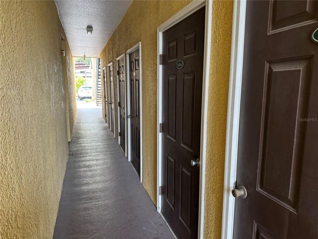 10764 70TH AVENUE 5104, Seminole, FL 33772