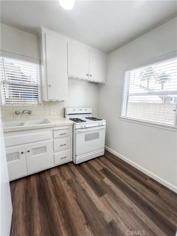 7136 Stafford Avenue, Huntington Park, CA 90255