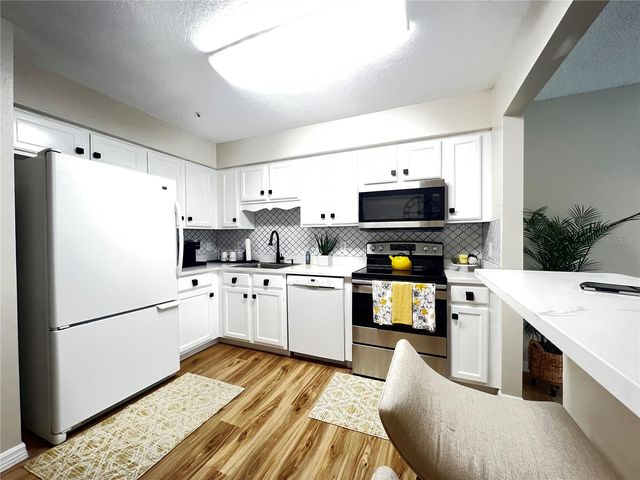 821 LOCH CALDER 27, Apopka, FL 32712
