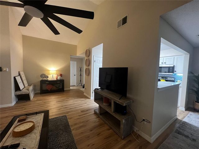 821 LOCH CALDER 27, Apopka, FL 32712