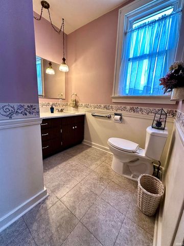 3820 Arlington Avenue, Fort Wayne, IN 46807