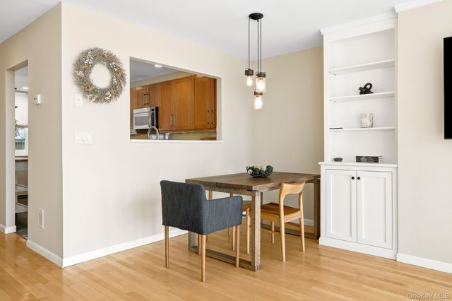 150 N Bedford Road 6D, Chappaqua, NY 10514