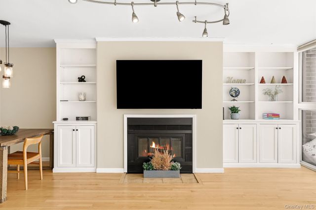 150 N Bedford Road 6D, Chappaqua, NY 10514