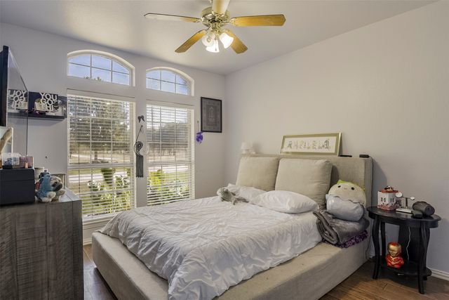 137 Cactus Road, Waxahachie, TX 75165