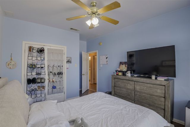 137 Cactus Road, Waxahachie, TX 75165