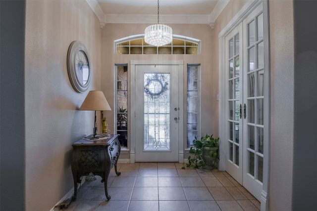 137 Cactus Road, Waxahachie, TX 75165