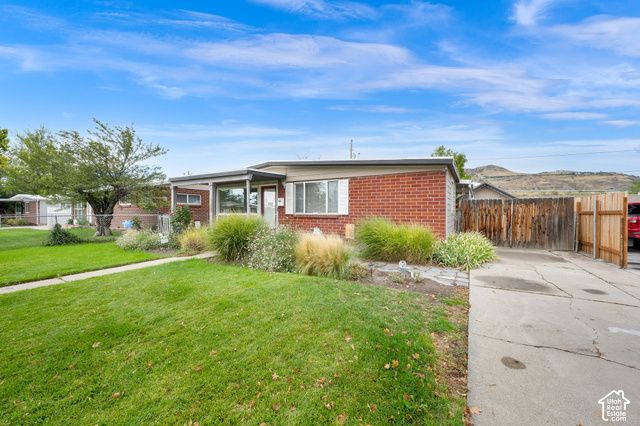 1126 N VICTORIA WAY, Salt Lake City, UT 84116