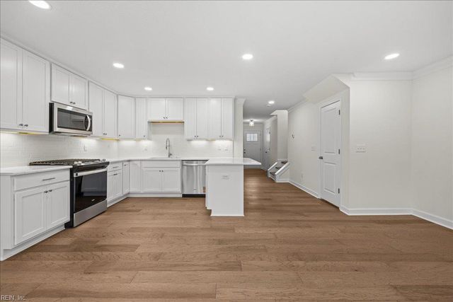 303 Living Water WAY, Virginia Beach, VA 23452