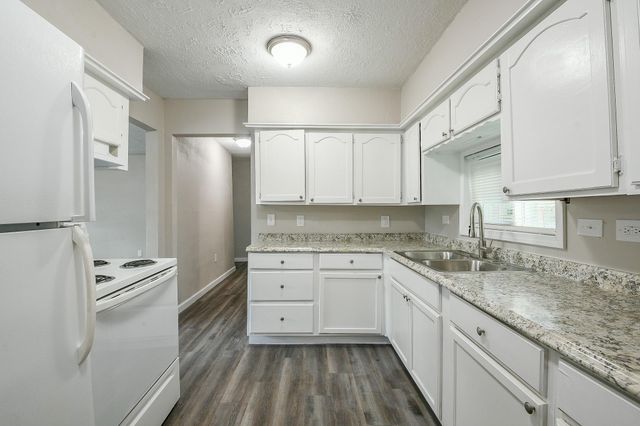 319 Rustic Drive, Pasadena, TX 77502