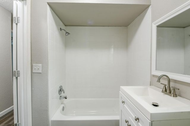 319 Rustic Drive, Pasadena, TX 77502