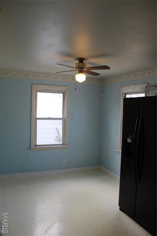 1501 Akron Drive, St Louis, MO 63137