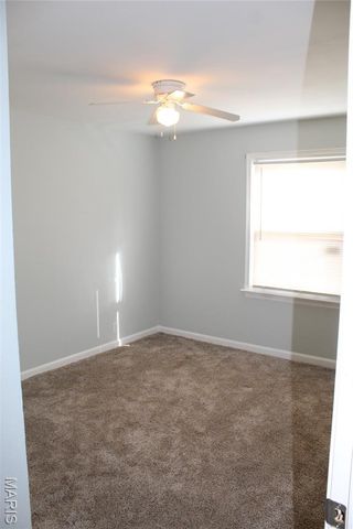 1501 Akron Drive, St Louis, MO 63137