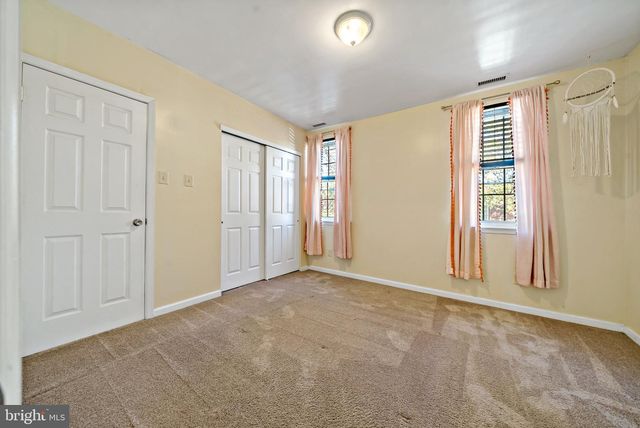 1942 WOLF ST, Philadelphia, PA 19145