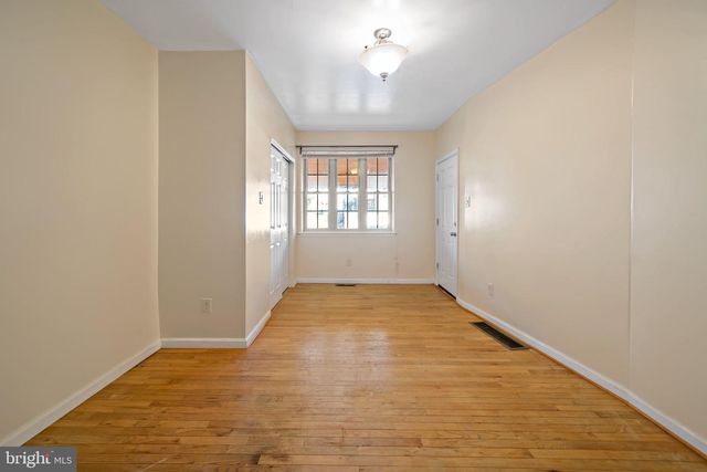 1942 WOLF ST, Philadelphia, PA 19145