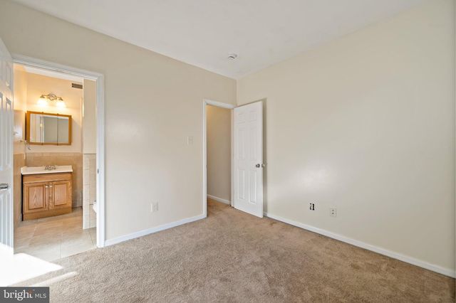 1942 WOLF ST, Philadelphia, PA 19145