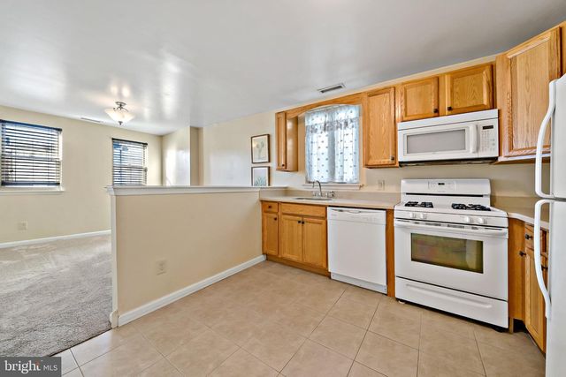 1942 WOLF ST, Philadelphia, PA 19145