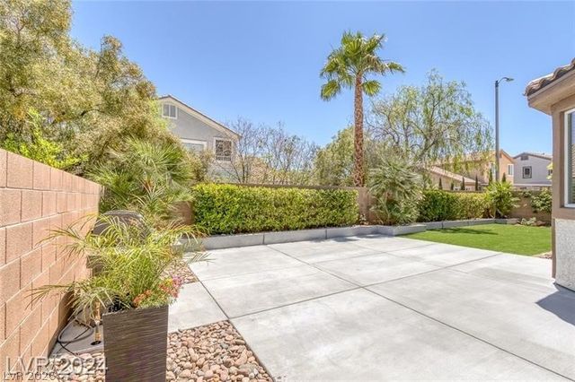 11674 Firesteed Place, Las Vegas, NV 89141