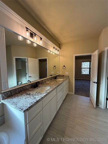 15971 Munson Court, Skiatook, OK 74070