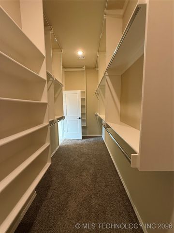 15971 Munson Court, Skiatook, OK 74070