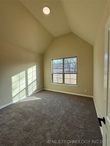 15971 Munson Court, Skiatook, OK 74070