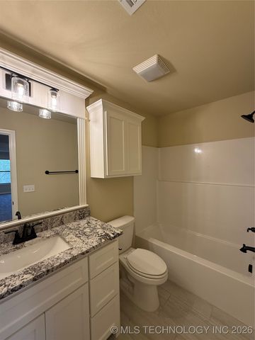 15971 Munson Court, Skiatook, OK 74070