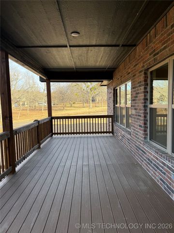 15971 Munson Court, Skiatook, OK 74070