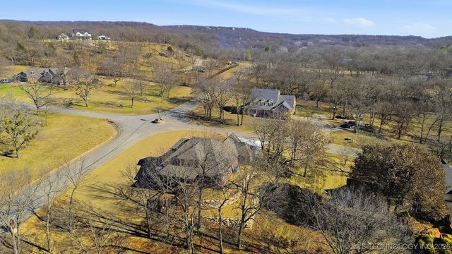 15971 Munson Court, Skiatook, OK 74070