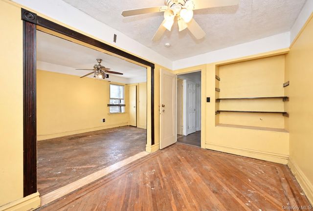 19920 115th Avenue, Saint Albans, NY 11412