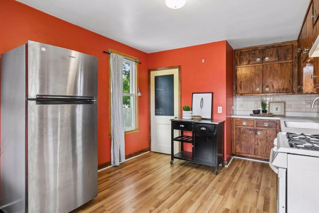 1037 Kent Street, Saint Paul, MN 55117
