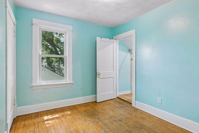 1037 Kent Street, Saint Paul, MN 55117